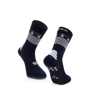 431160401-chaussettes-vertical-marin-breton-bleu-marine