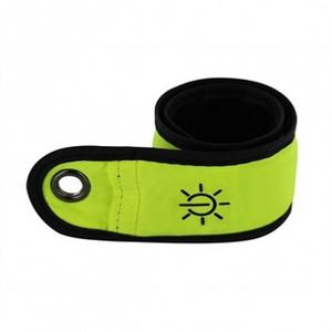 wailu8yellow-brassard-lumineux-wantalis-illumin8-jaune-noir-tu